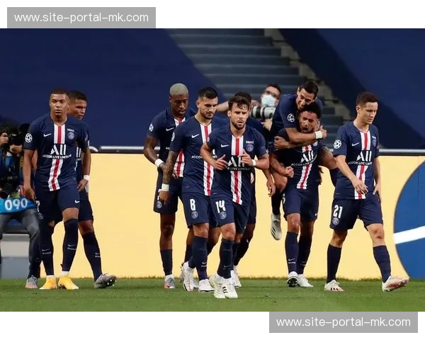 里昂法国杯主场7连胜，拉瓦勒法乙保级难撼强敌